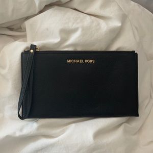 Michael Kors wristlet